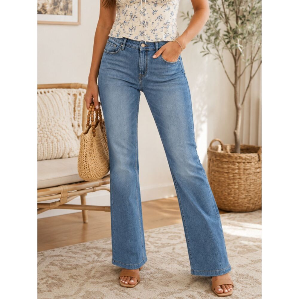 H&M &Denim Bootcut Jeans Women's Size 30 Mid Rise Stretch Light Wash Blue
